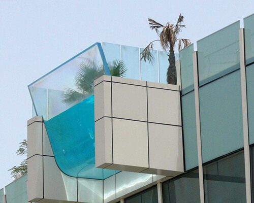 Swimming pools acrylic viewing panel